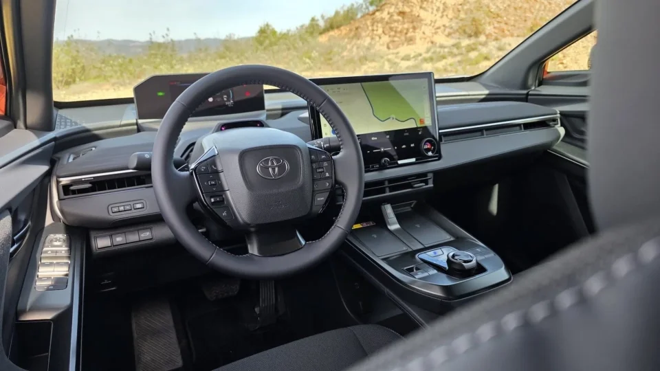 Toyota C-HR+