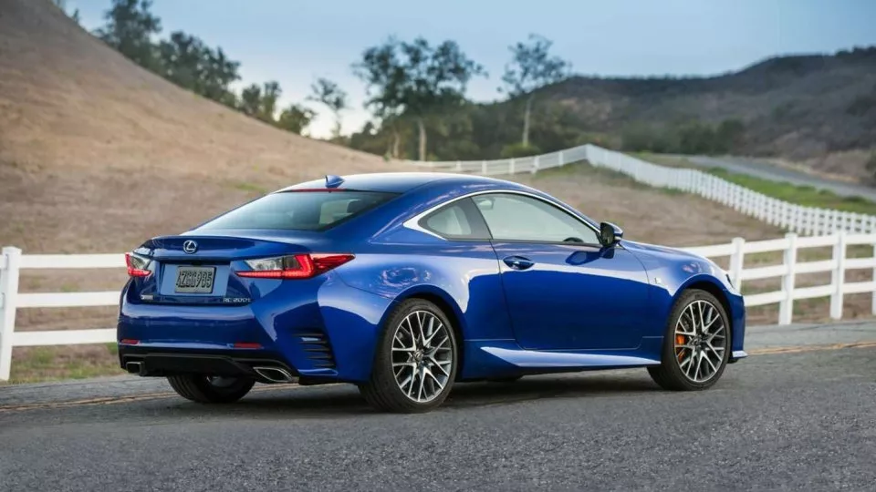 Lexus RC 300h F Sport