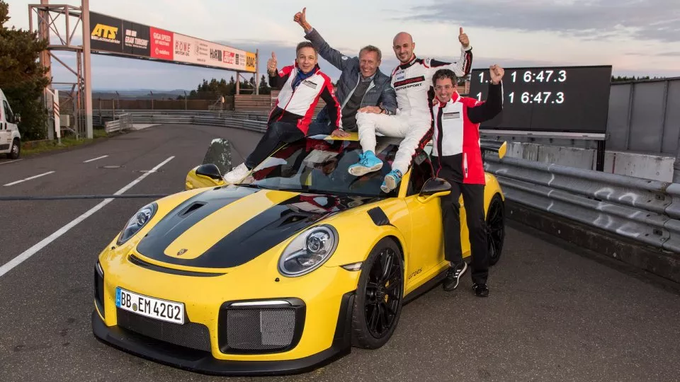 Porsche 911 GT2 RS Nurburgring