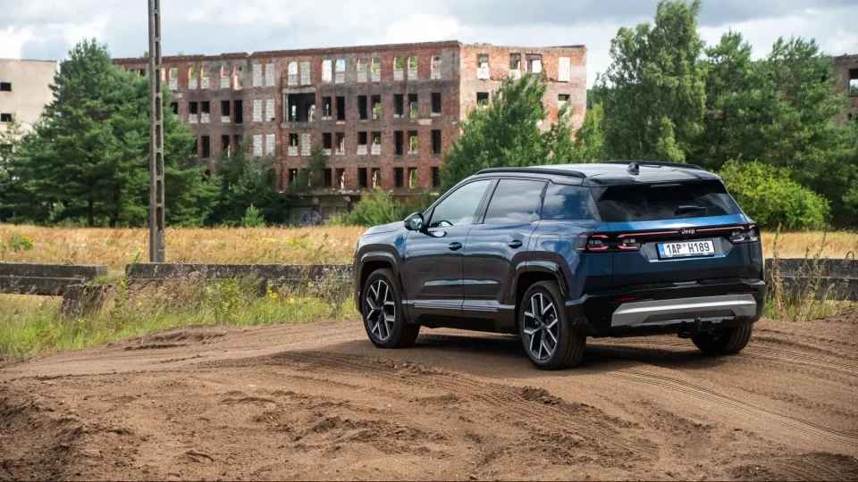 Jeep Compass, Polsko