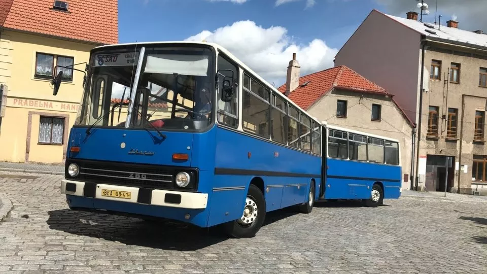 Ikarus 280
