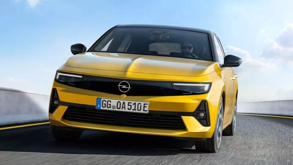 Opel Astra 2021