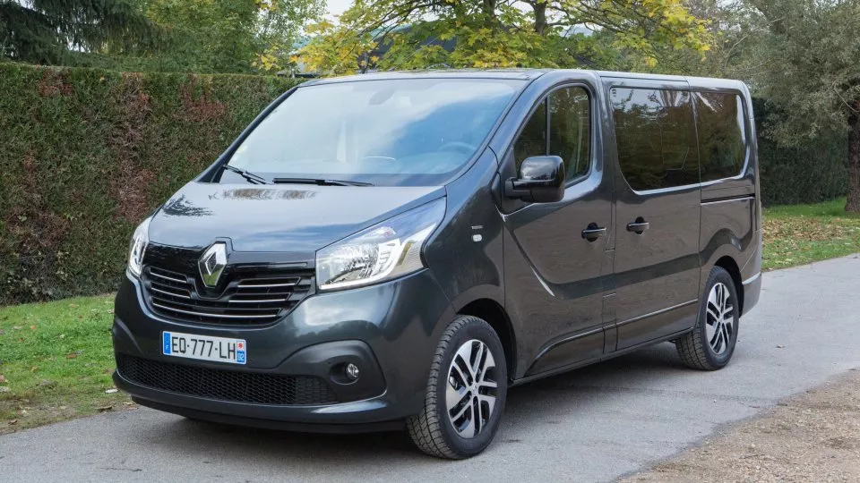 Renault Trafic Passenger 2017