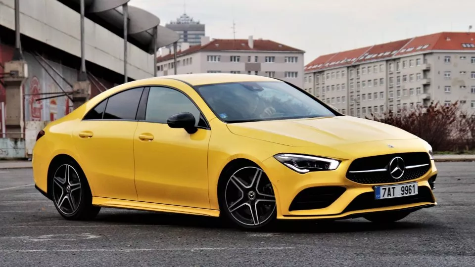 Mercedes-Benz CLA 220 kupé