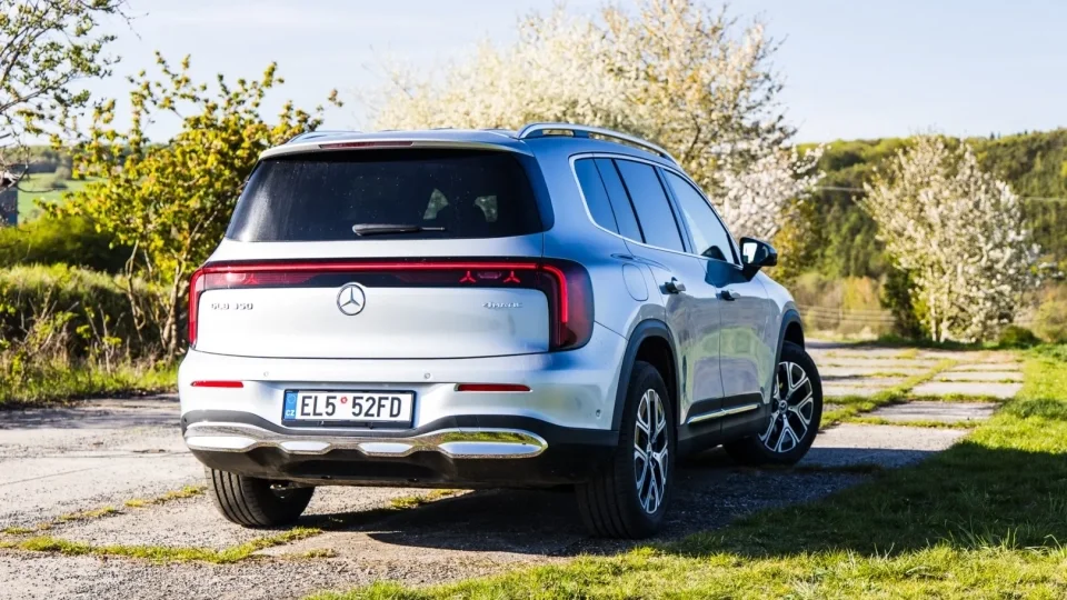 Mercedes-Benz GLB 350 4Matic s technologií EQ