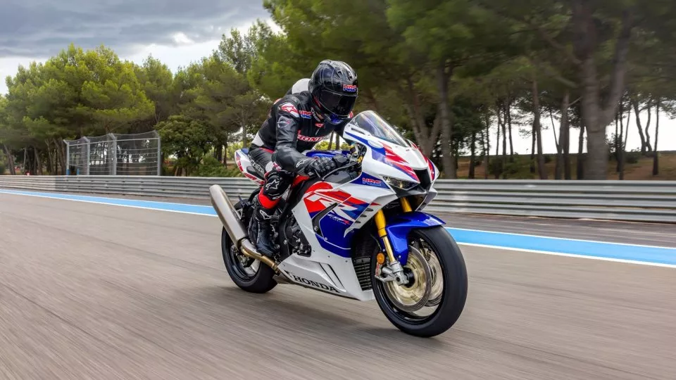 Honda CBR1000RR-R Fireblade