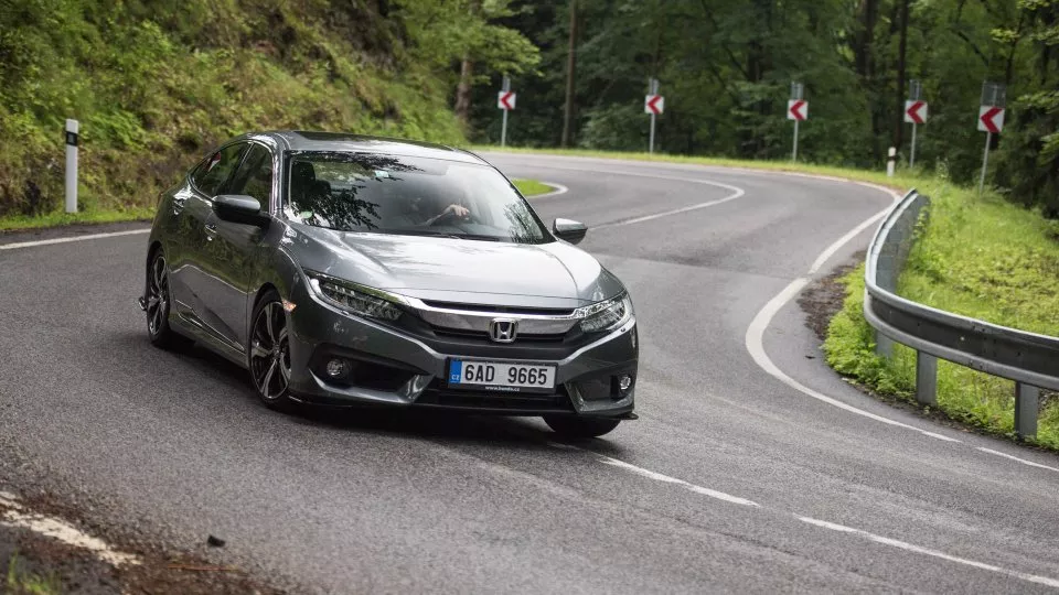 Honda Civic s motorem 1.5 VTEC je možná nejlepším 