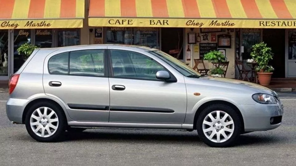 Nissan Almera