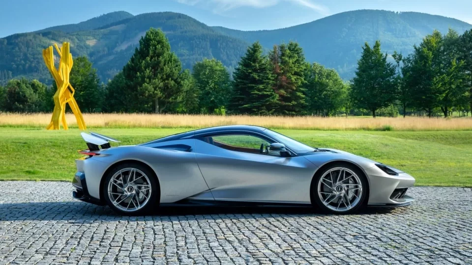 Pininfarina Battista