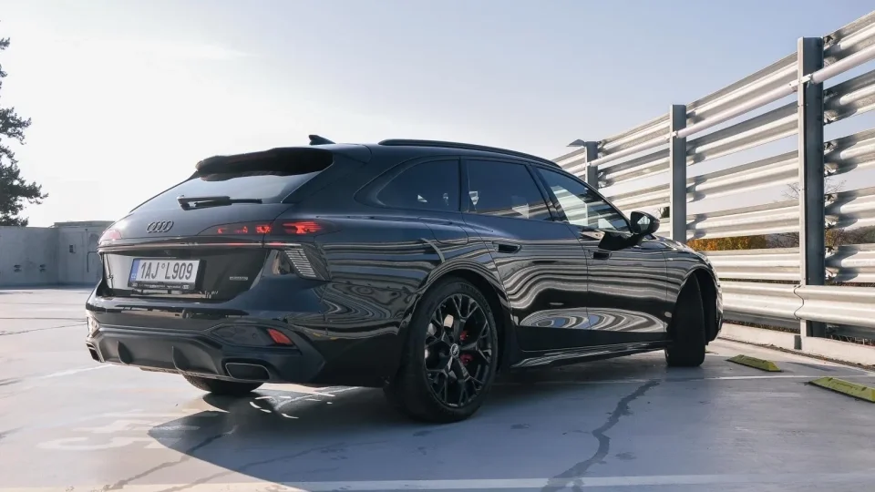 Audi A6 Avant TFSI quattro