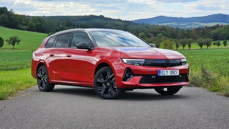 Opel Astra Sports Tourer Electric