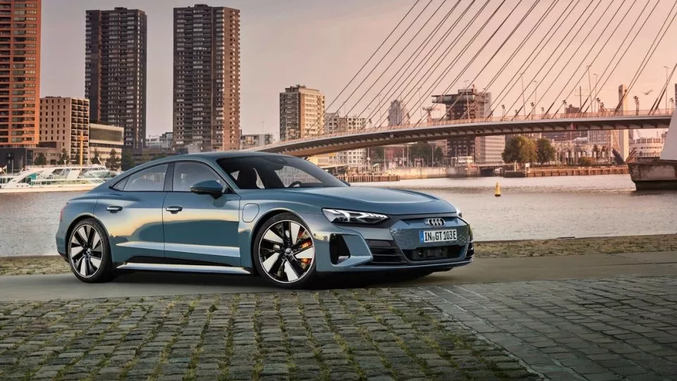 Audi e-tron GT quattro