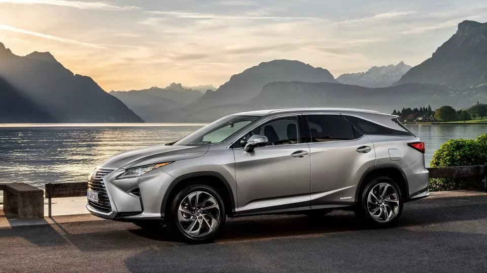 Lexus RX L