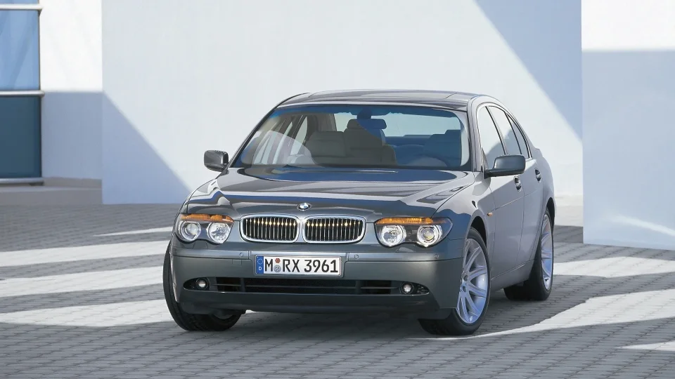 BMW řady 7 (E65)