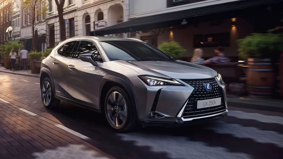 Lexus UX