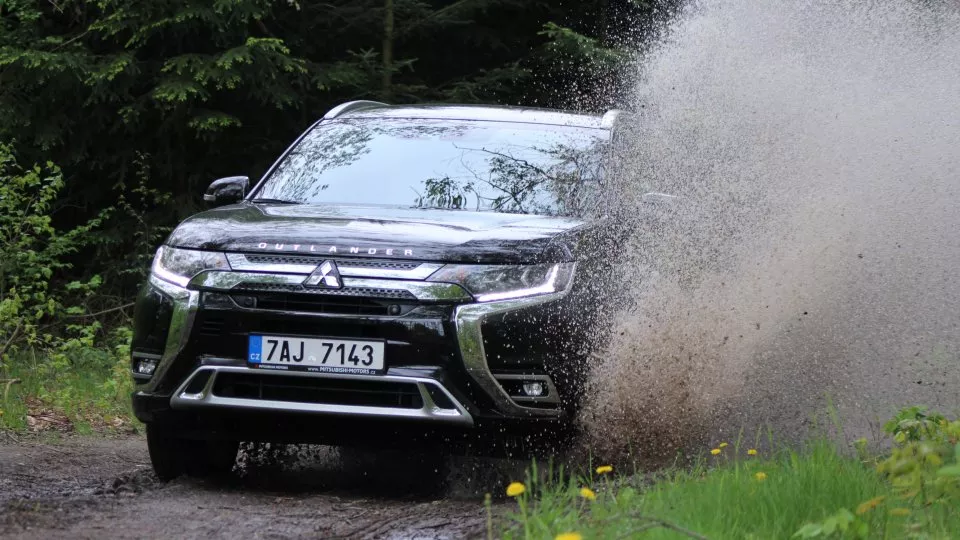 Mitsubishi Outlander PHEV