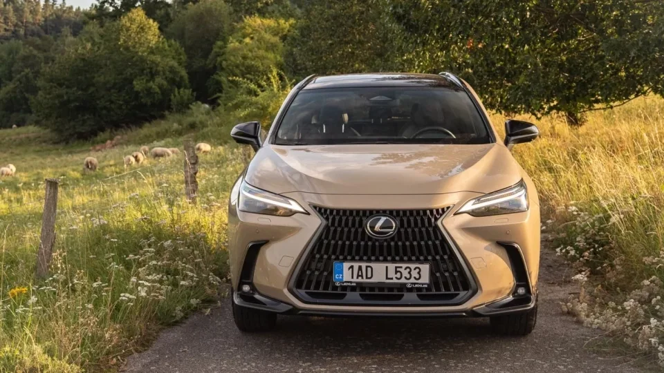 Lexus NX 350h Overtrail