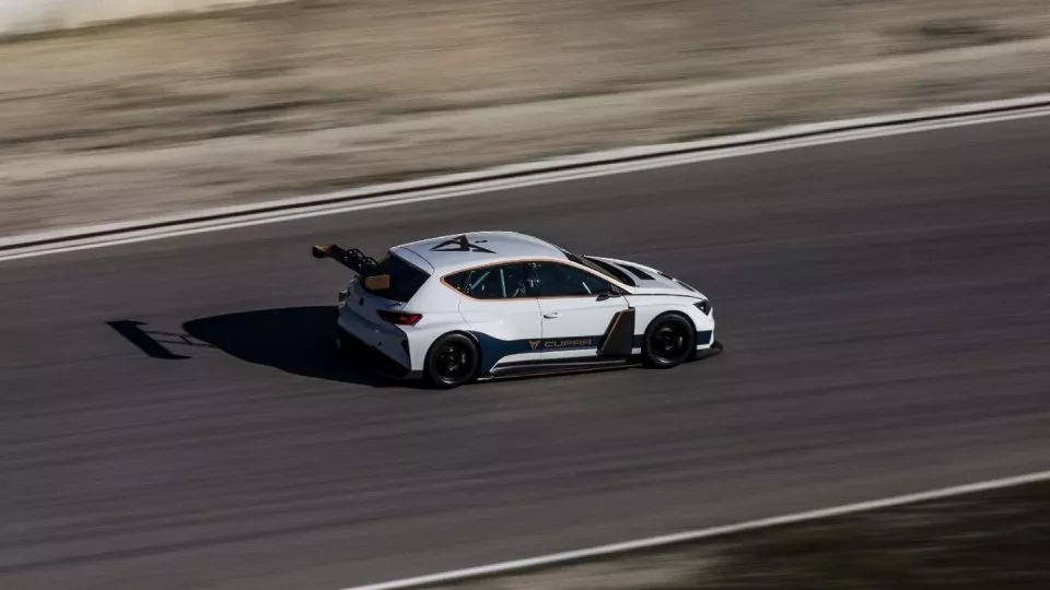 CUPRA e-Racer 