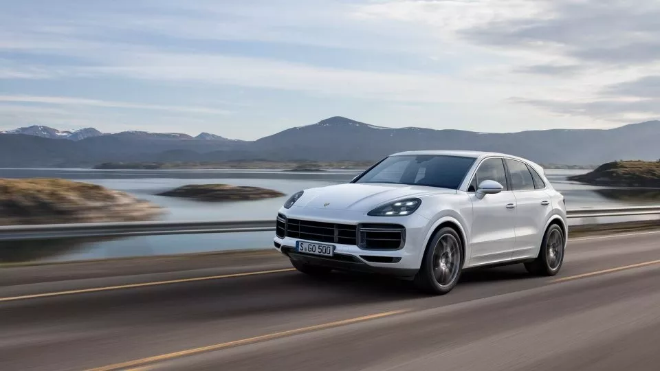 Porsche Cayenne Turbo 2