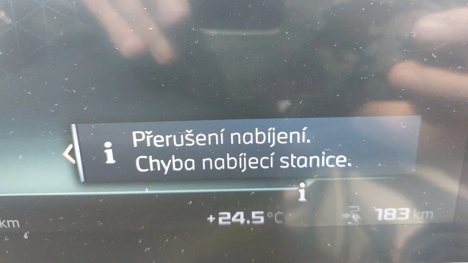 Dobíjení elektromobilu - chyba