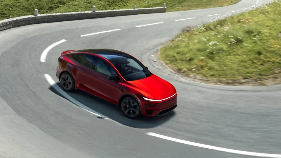 Tesla Model Y Performance (2025)
