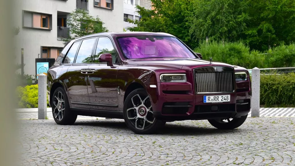 Rolls-Royce Cullinan Inspired by Fashion