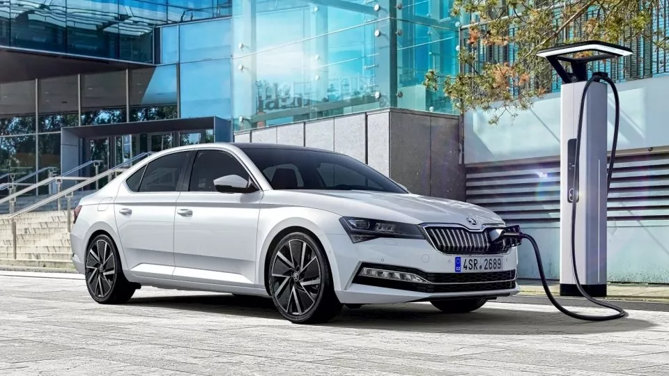 Škoda Superb iV