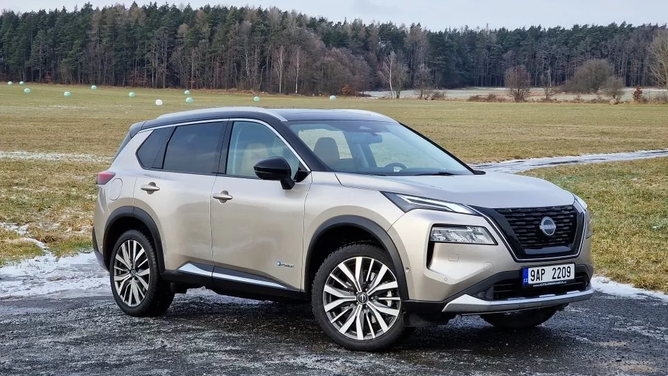 Test: Nissan X-Trail e-power 213 e-4orce