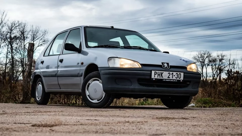 Peugeot 106