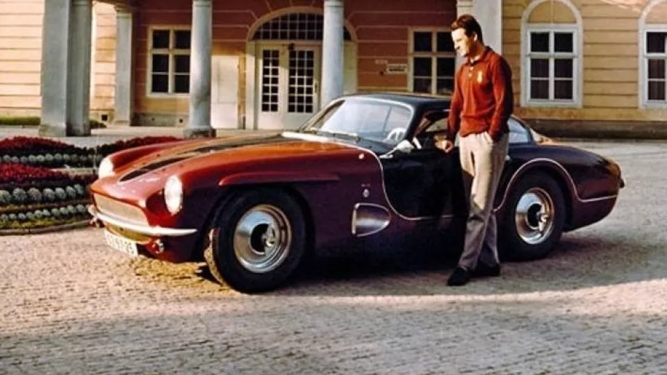 Tatra JK 2500