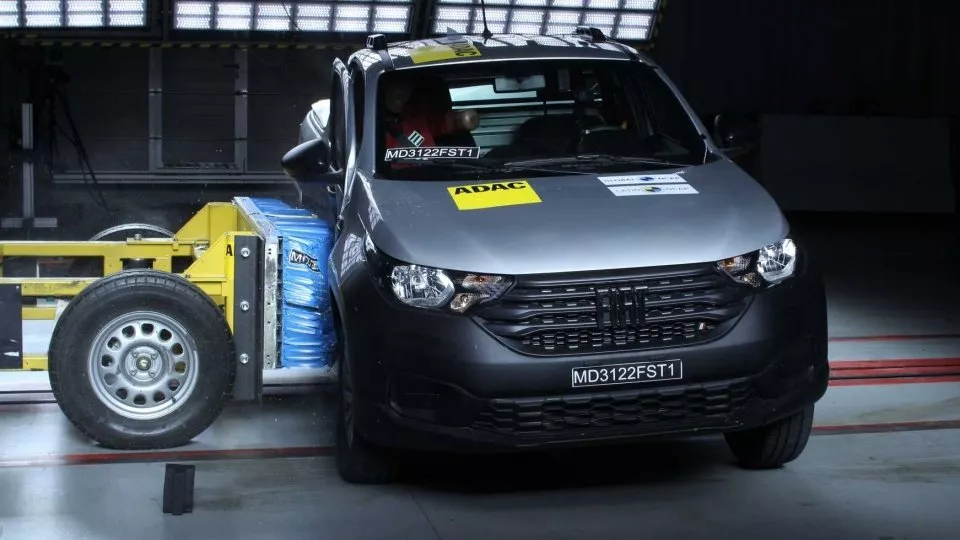 Fiat Strada v testu Latin NCAP