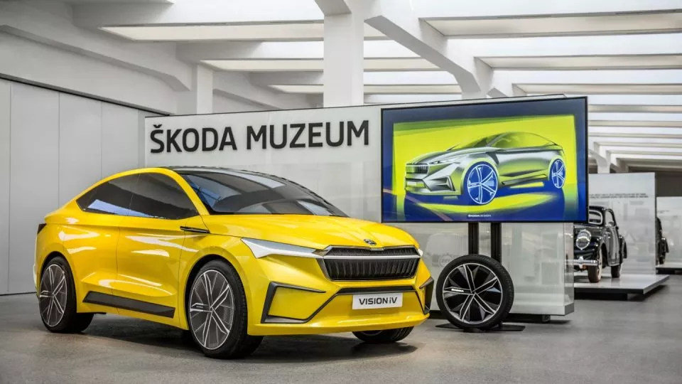 Škoda Vision iV - hliněný model