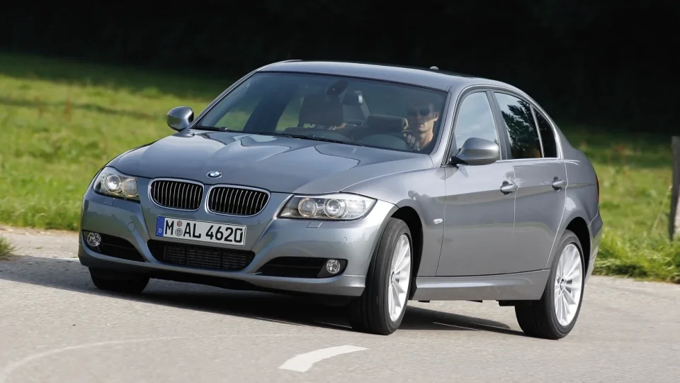 BMW řady 3 E90