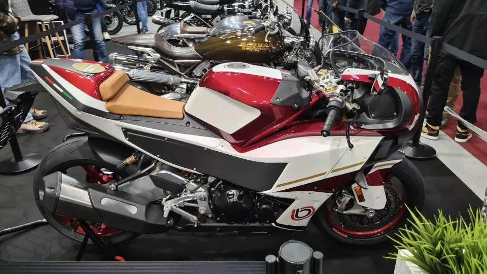 BIMOTA KB4