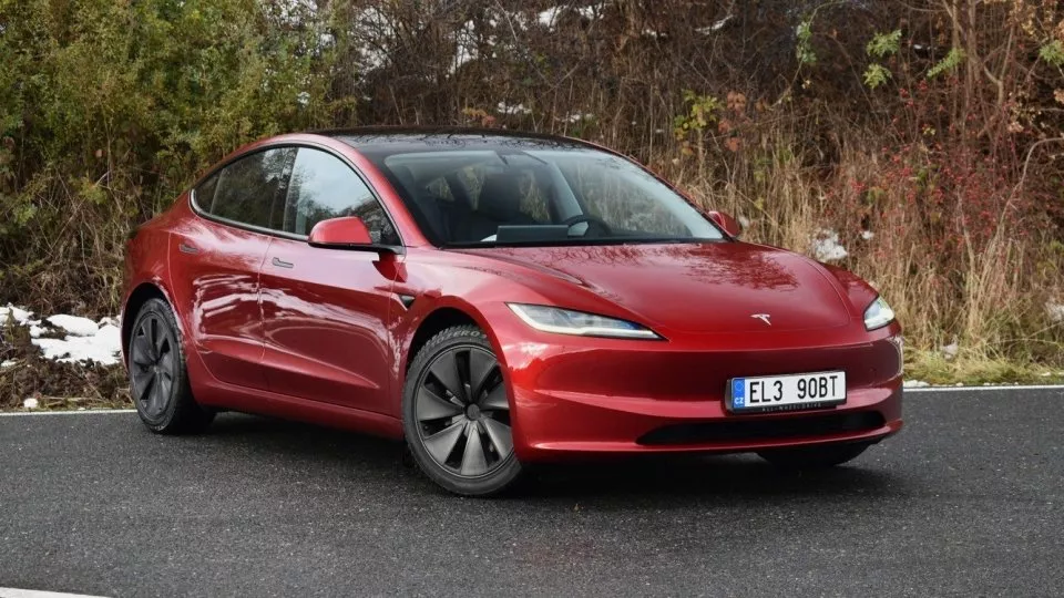 Tesla Model 3 po faceliftu