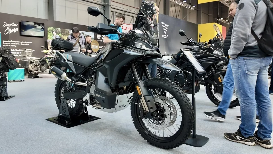 CFMOTO
