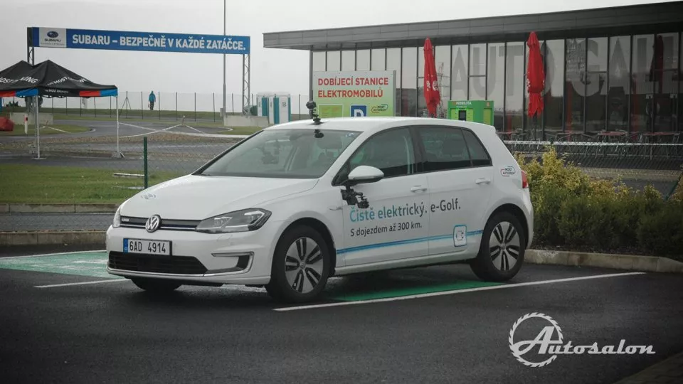 VW e-Golf