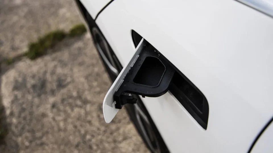 Mercedes-Benz EQE 350+