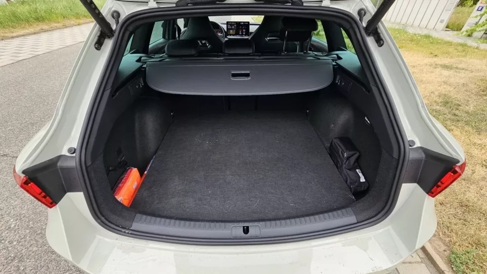 Cupra Leon Sportstourer 1.5 e-Hybrid
