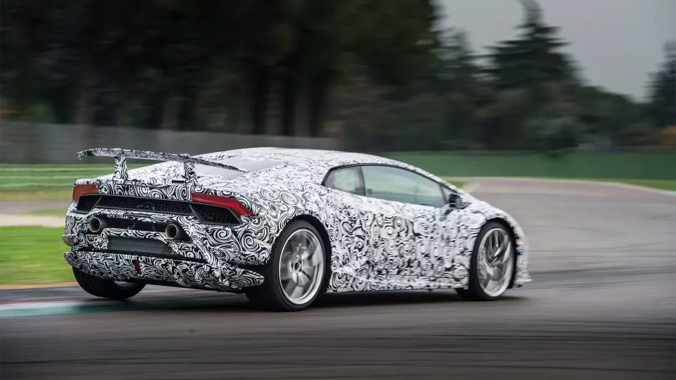 Lamborghini Huracán už není jen stylovka, ale také