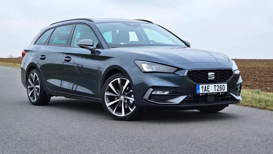 Seat Leon Sportstourer 1.5 eTSI Vamos FR