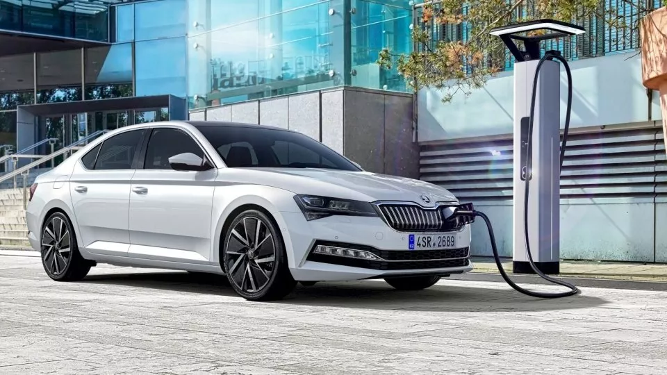 Škoda Superb iV