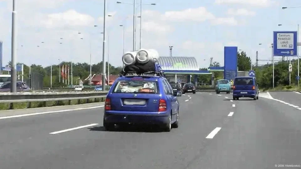 Autoškola střešní nosič