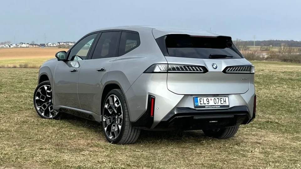 BMW iX3 50 xDrive
