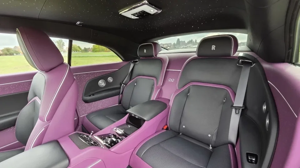 Rolls-Royce Spectre Black Badge