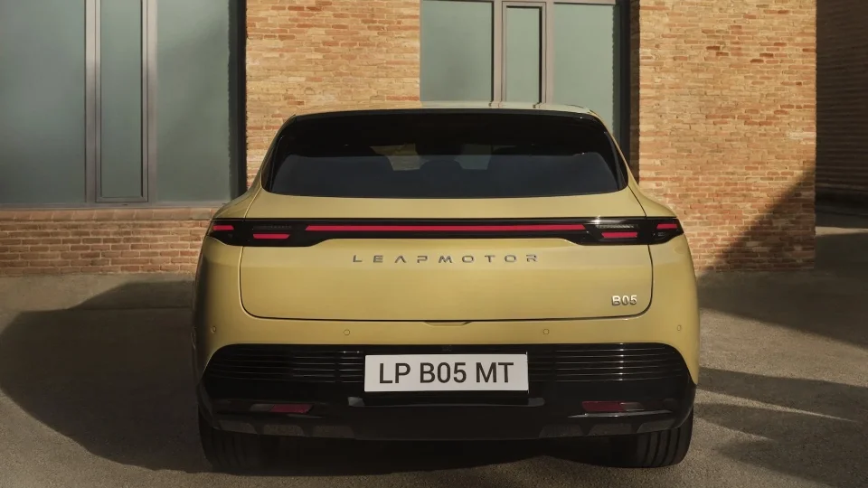 Leapmotor B05