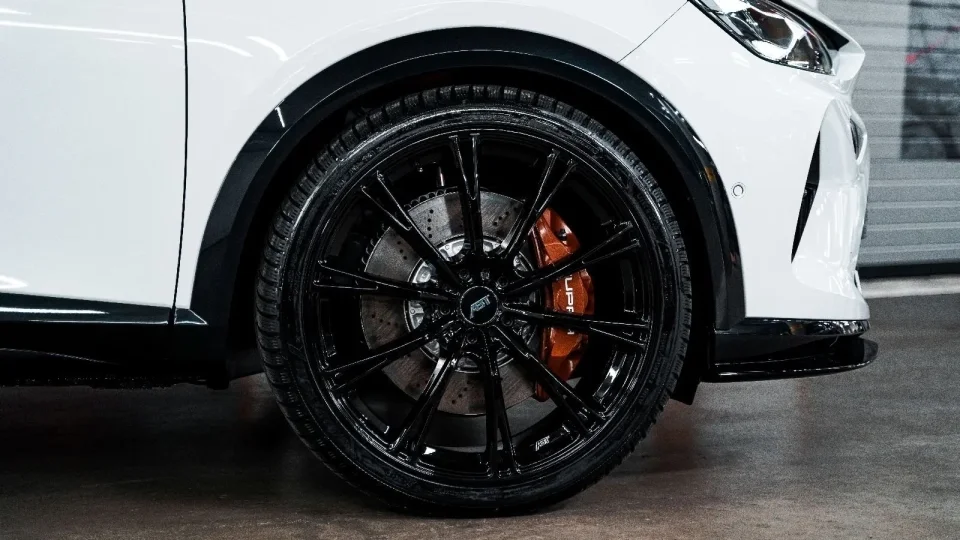 Tuning rovnou z výroby. Cupra spojuje síly s tuner