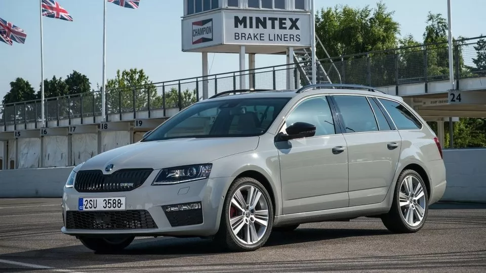 Škoda Octavia Combi RS 2015