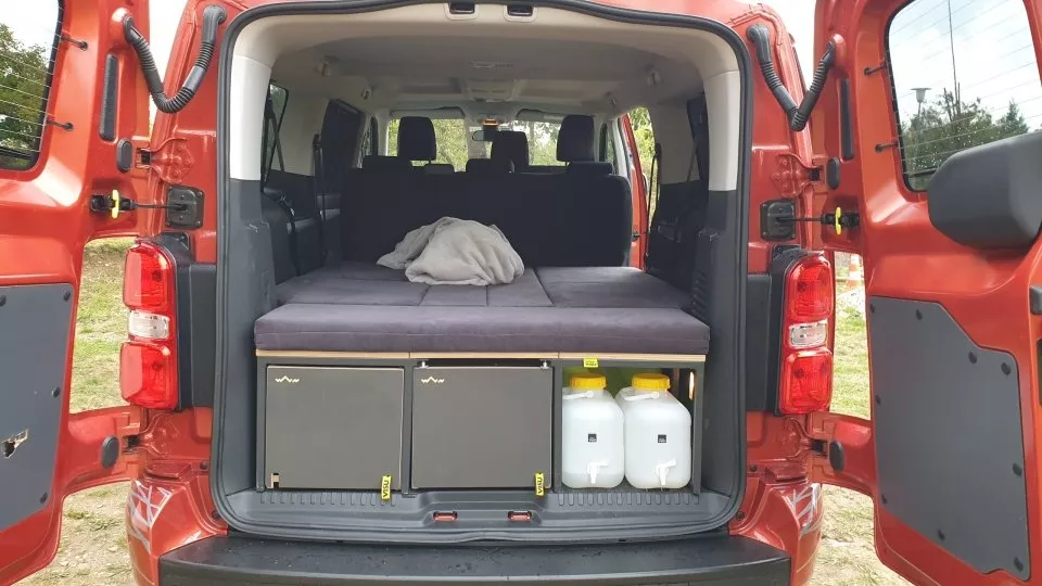 Toyota Proace Verso, vestavba Visu Sitka