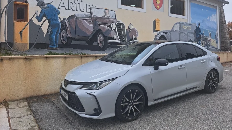 Toyota Corolla GR Sport